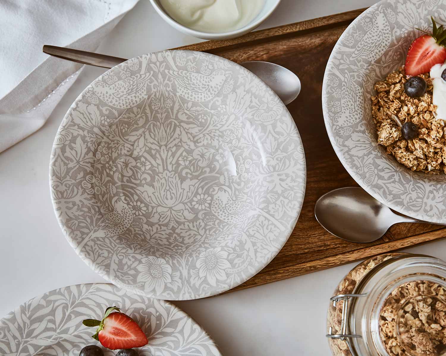 Pure Morris Strawberry Thief Cereal Bowl image number null